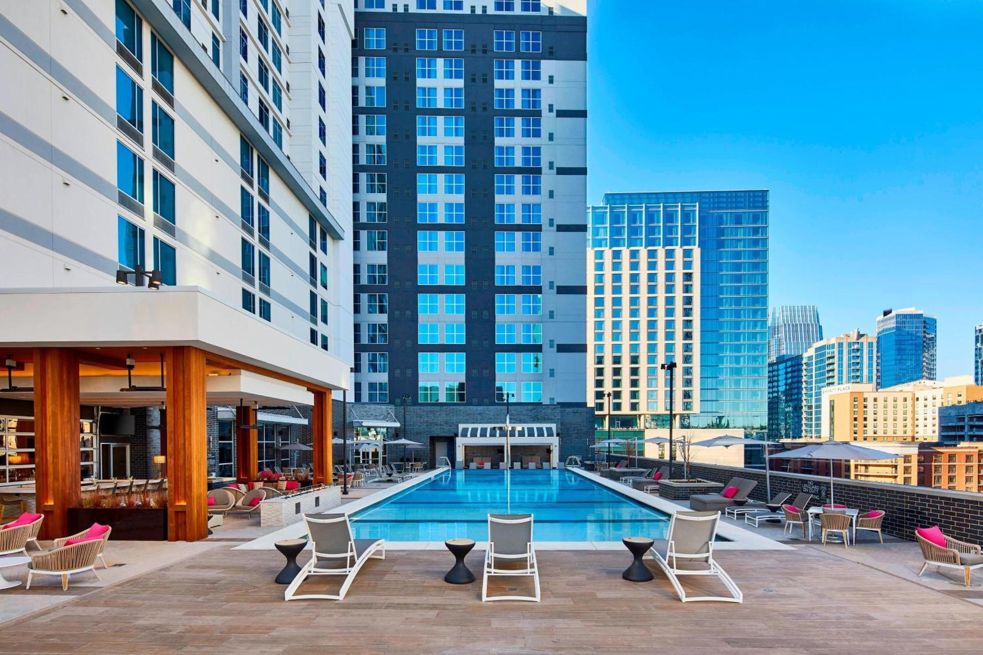 Springhill Suites By Marriott Nashville Downtown/Convention Center Exterior photo